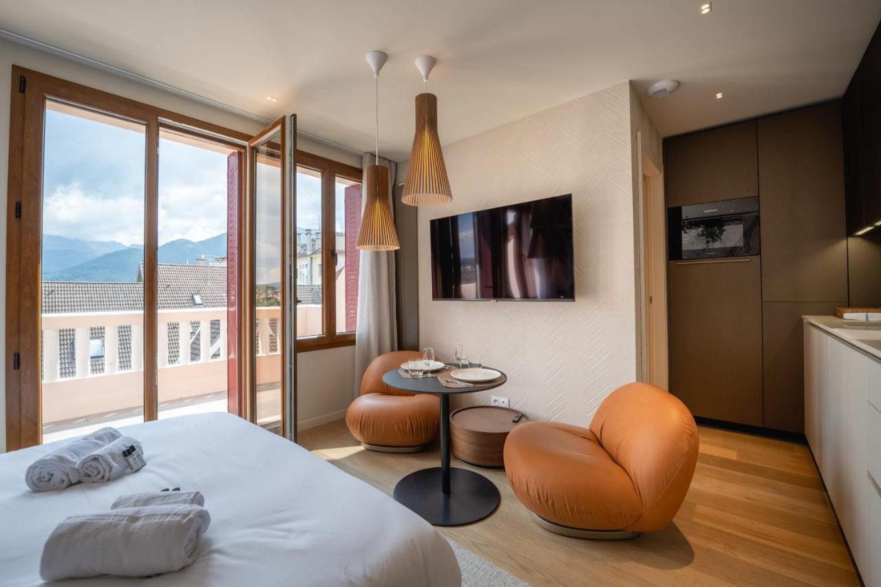 Le Nid Du Favre I - Charming Studio With Stunning Lake View Annecy Exterior photo
