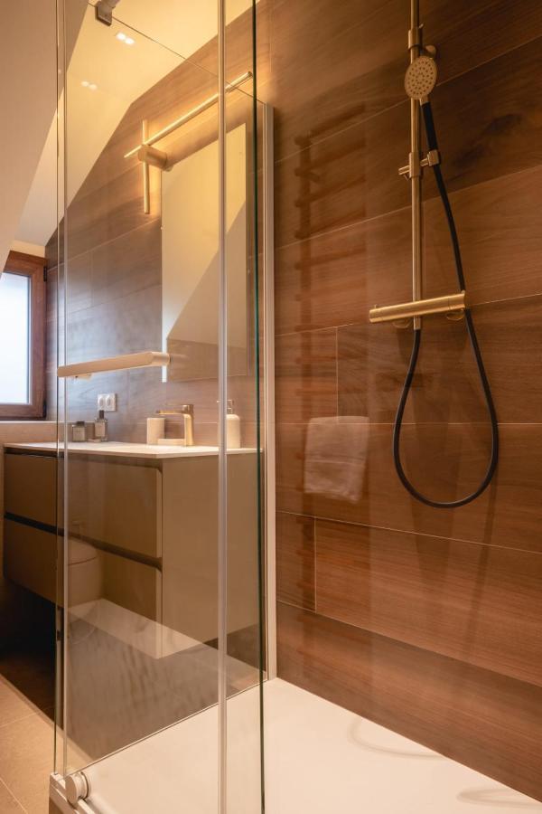 Le Nid Du Favre I - Charming Studio With Stunning Lake View Annecy Exterior photo